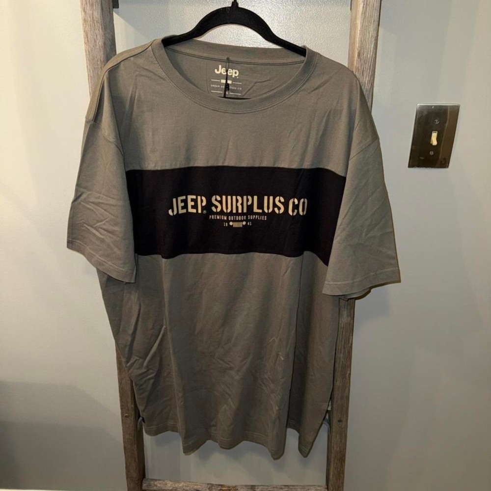 Jeep surplus co, men's size XXXL tshirt
